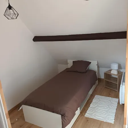 Appartement Cosy Vic-sur-Aisne Exterior photo